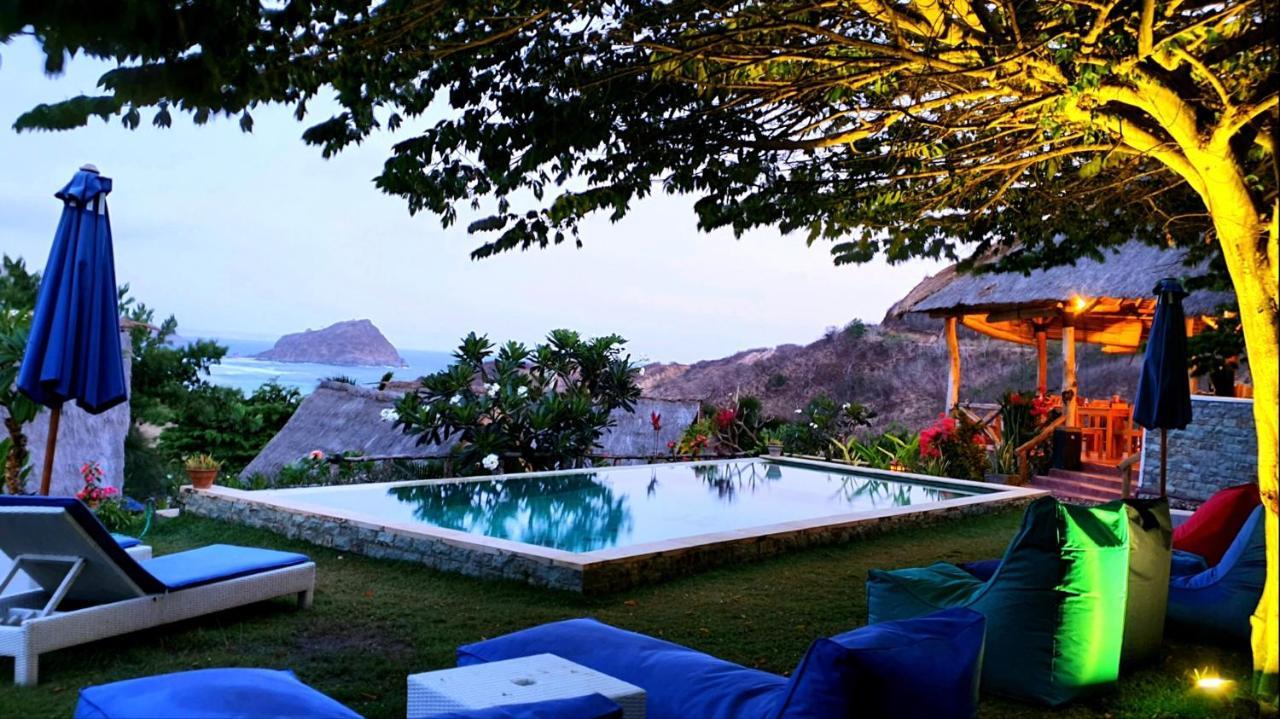 Blue Monkey Retreat Areguling Lombok Hotel Buitenkant foto